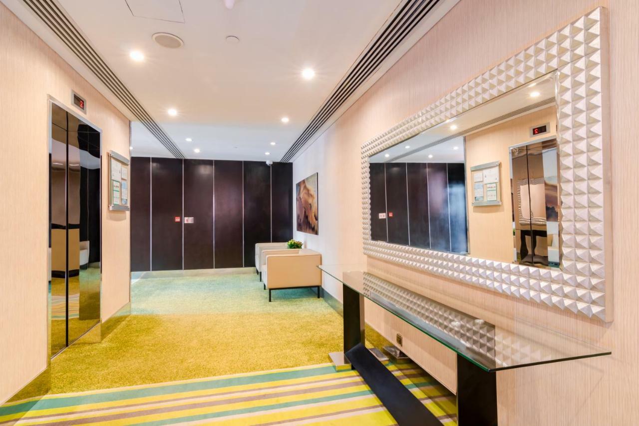 The Landmark Serviced Apartment - Managed By Peninsula Properties Хошимин Экстерьер фото